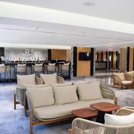 Отель Atliman 4*